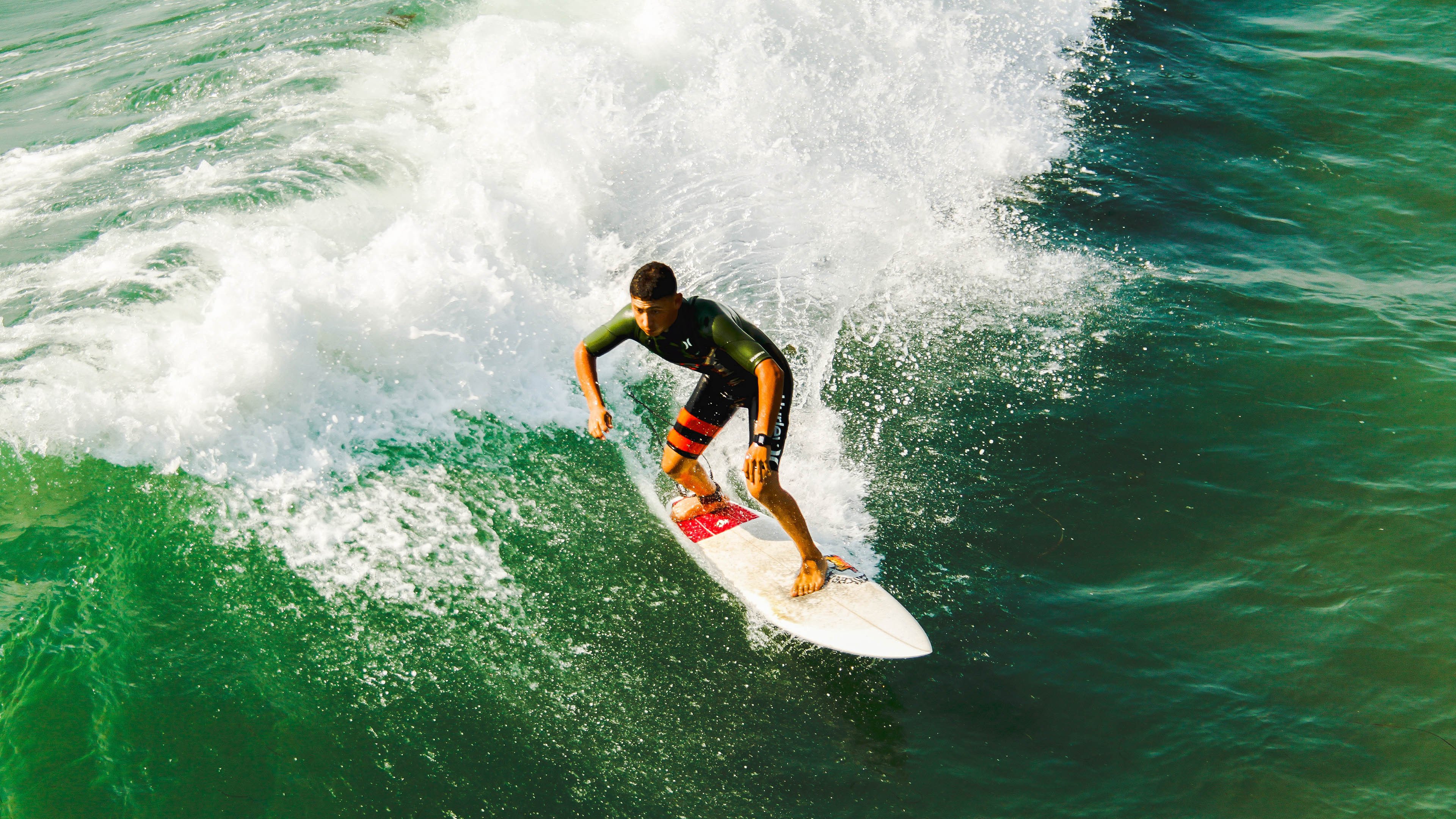 意甲焦点战之夜，霍勒迪攻防两端统治，诠释现代边翼卫的巅峰定义